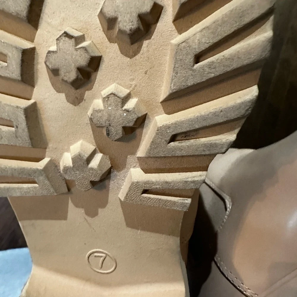 a new day Women's Tan Winter Boots‎